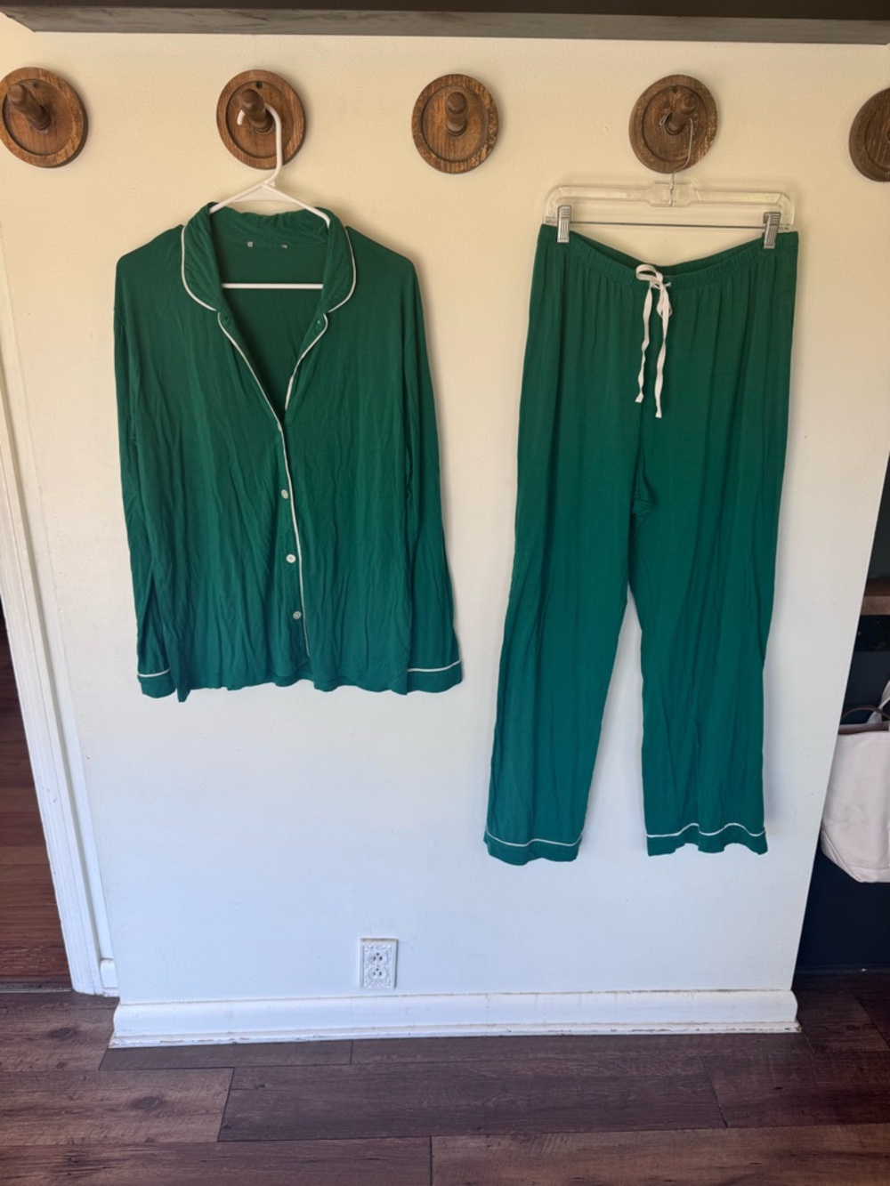 J. Crew Green Pajama Set with White Piping size medium